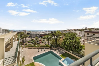 Apartamento T5 para Venda em Cascais e Estoril