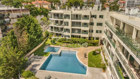 Apartamento T5 para Venda em Cascais e Estoril