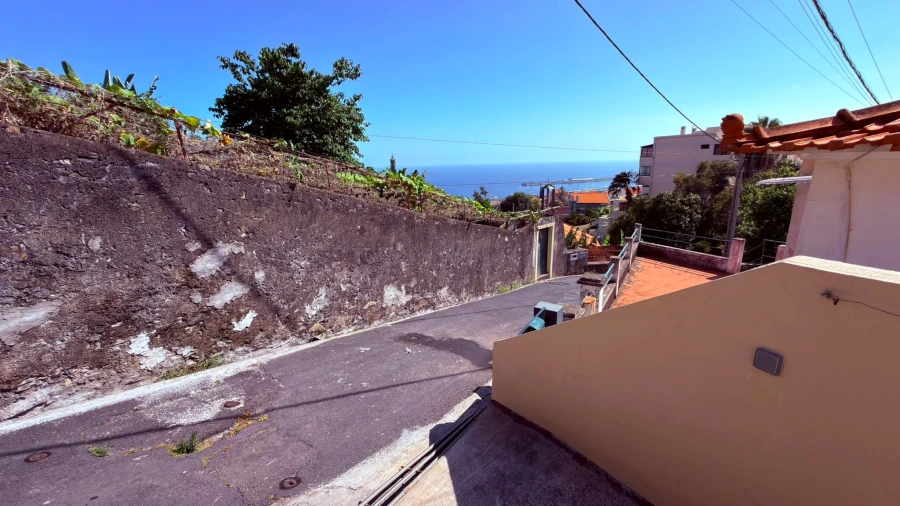 Apartamento T3 para Venda em Funchal (Santa Maria Maior) Foto 2
