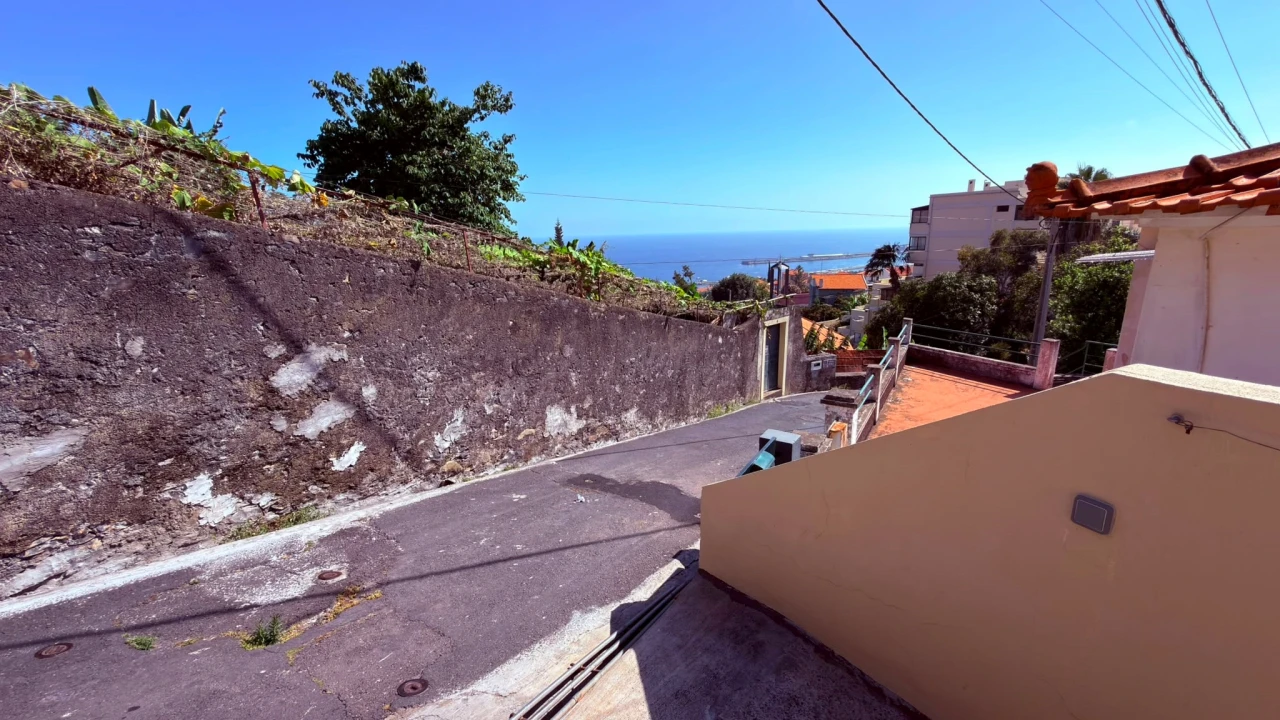 Apartamento T3 para Venda em Funchal (Santa Maria Maior) Foto 2