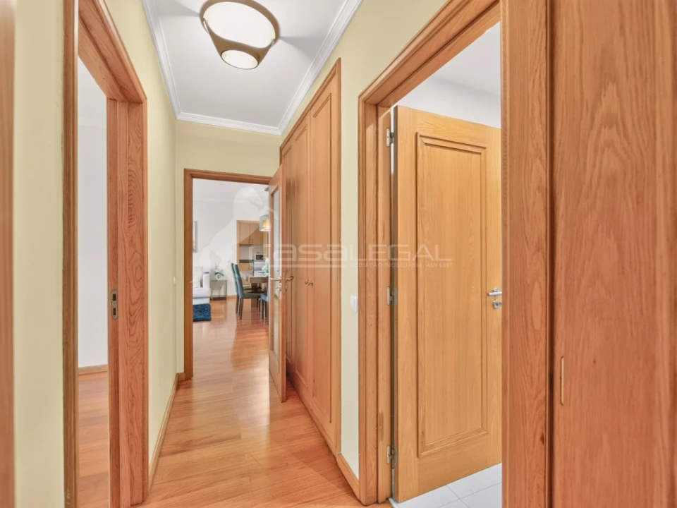 Apartamento T2 para Venda em Santo Antonio Foto 13