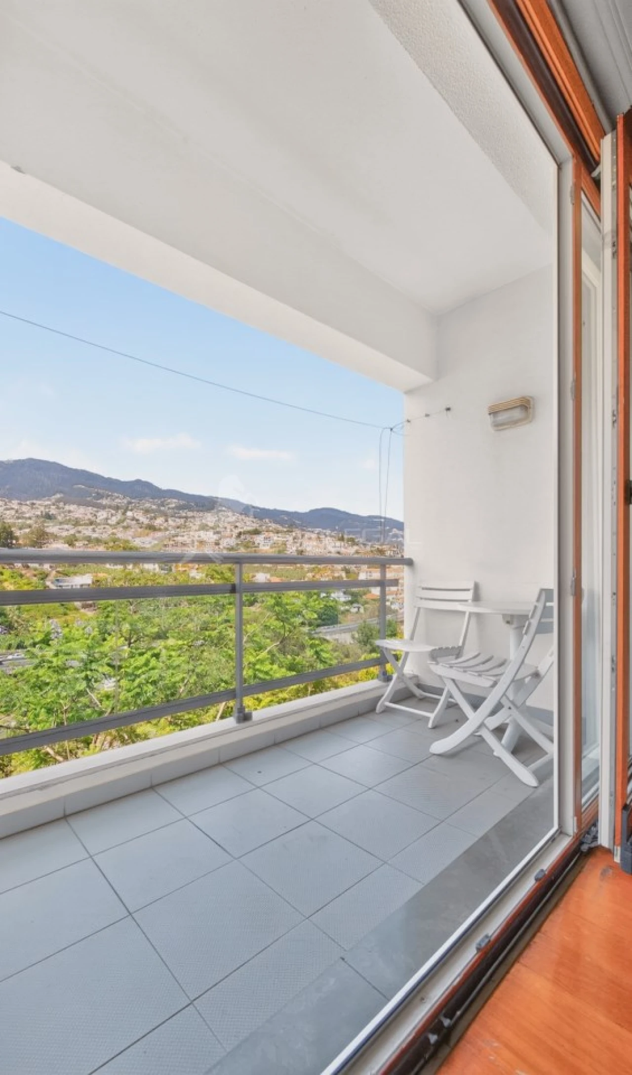 Apartamento T2 para Venda em Santo Antonio Foto 5