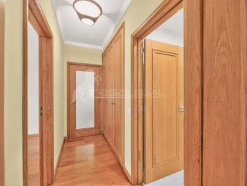 Apartamento T2 para Venda em Santo Antonio