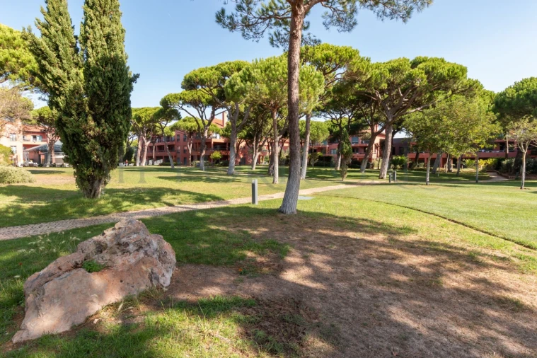 Apartamento T3 para Venda em Cascais e Estoril Foto 44
