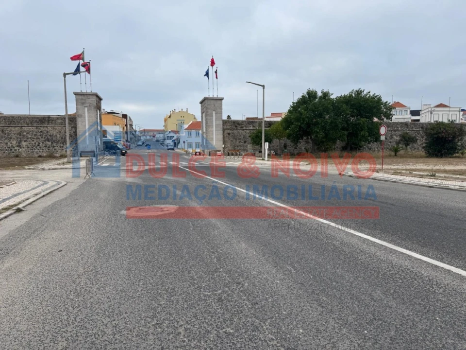 Loja para Venda em Peniche Foto 3