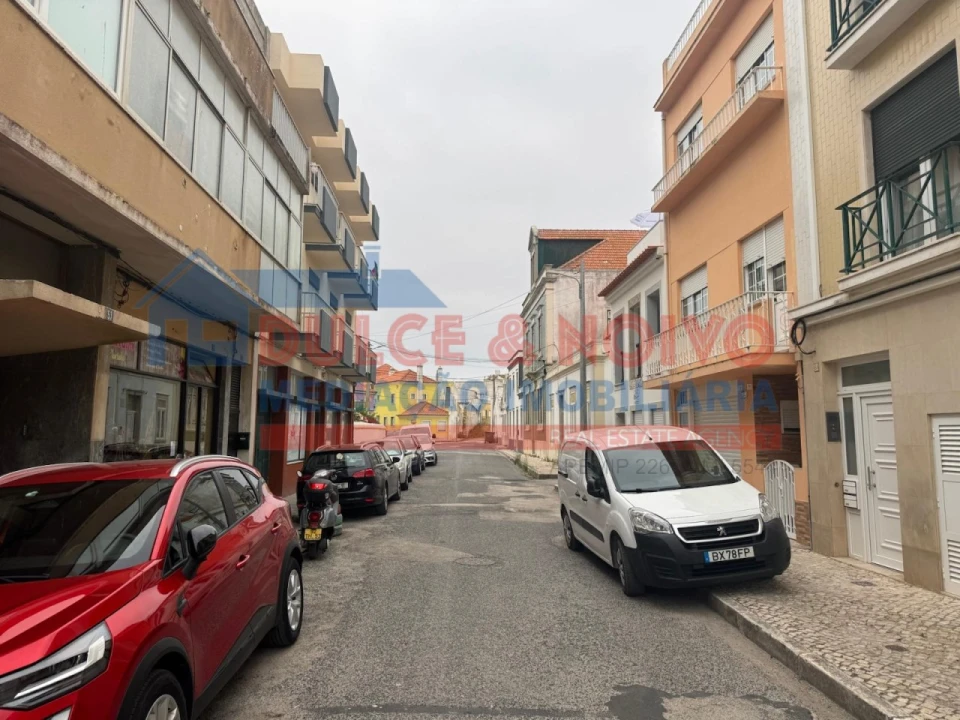 Loja para Venda em Peniche Foto 6