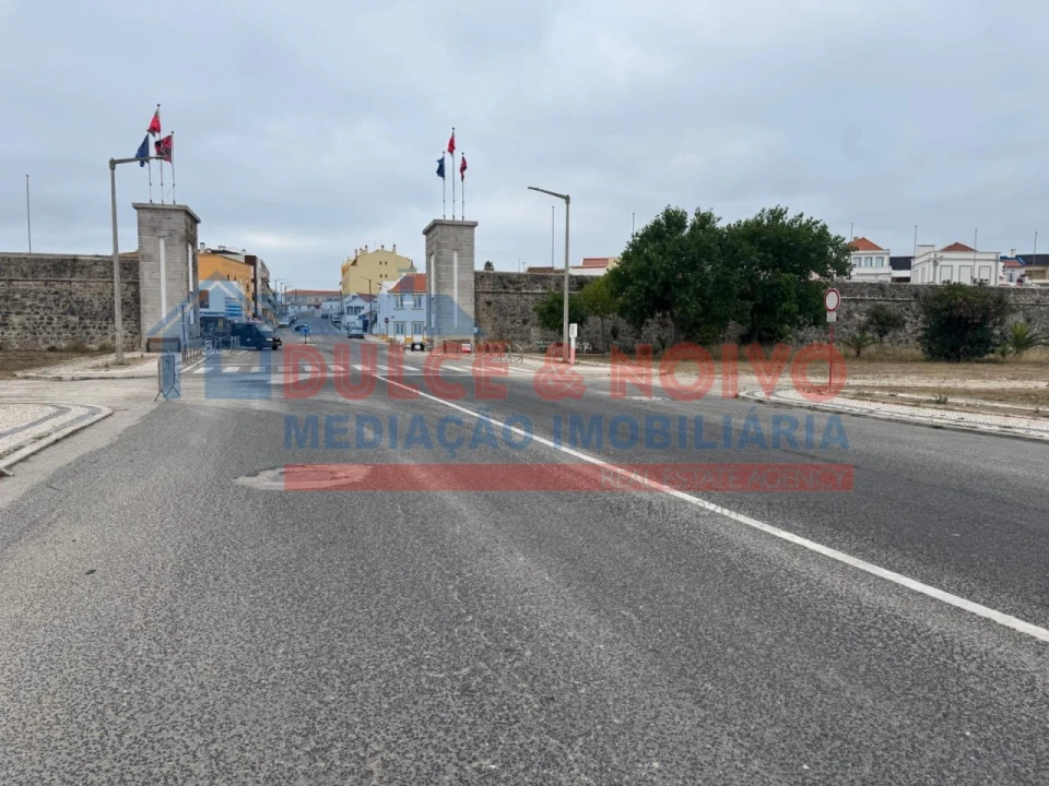 Loja para Venda em Peniche Foto 38