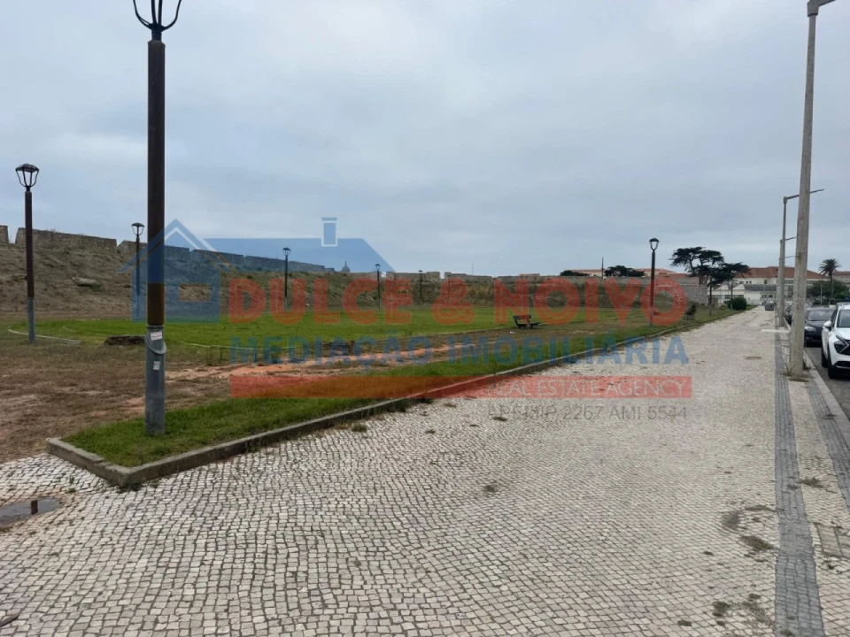 Loja para Venda em Peniche Foto 45