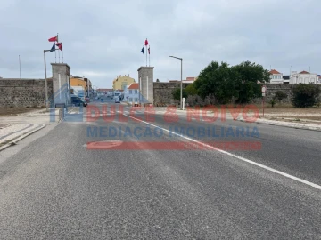 Loja para Venda em Peniche