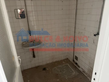 Loja para Venda em Peniche