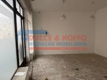 Loja para Venda em Peniche