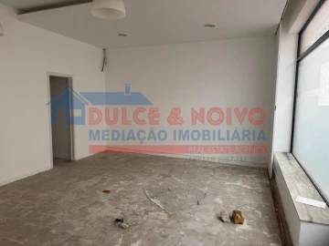 Loja para Venda em Peniche