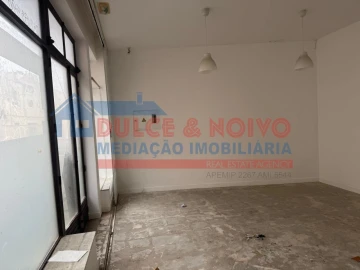 Loja para Venda em Peniche