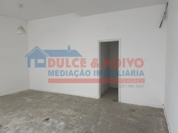 Loja para Venda em Peniche