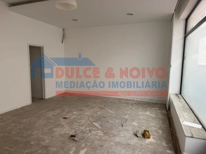 Loja para Venda em Peniche Foto 43