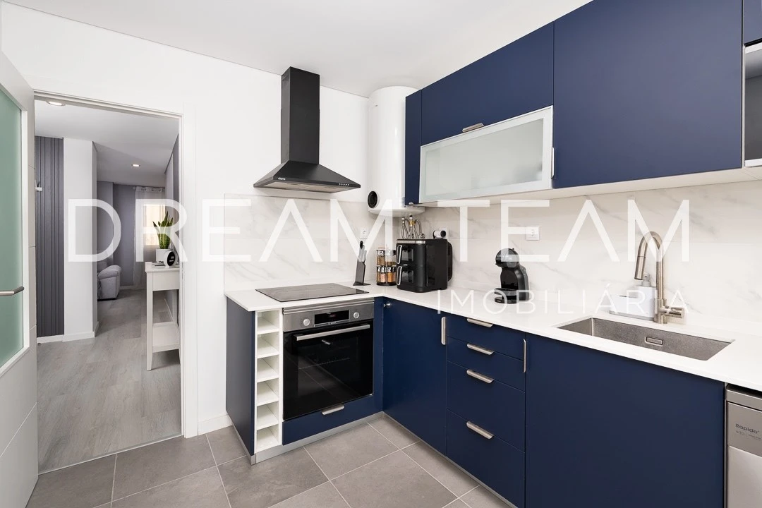 Apartamento T2 para Venda em Setubal (São Sebastião) Foto 1