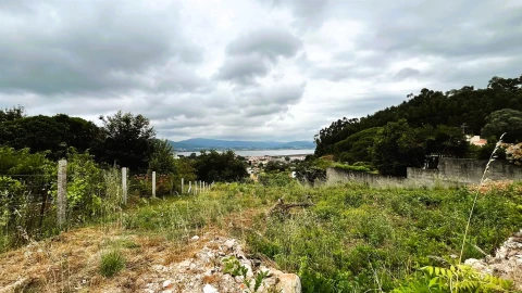Terreno para Venda em Caminha (Matriz) e Vilarelho