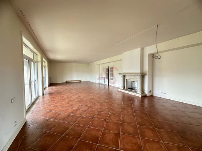 Moradia T3 para Arrendamento em Caldas de Vizela (São Miguel e São João) Foto 5