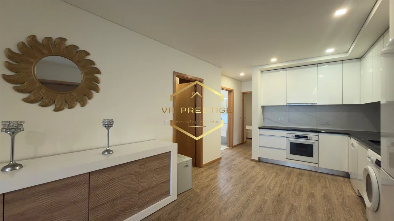 Apartamento T3 para Venda em Póvoa de Varzim, Beiriz e Argivai Foto 1