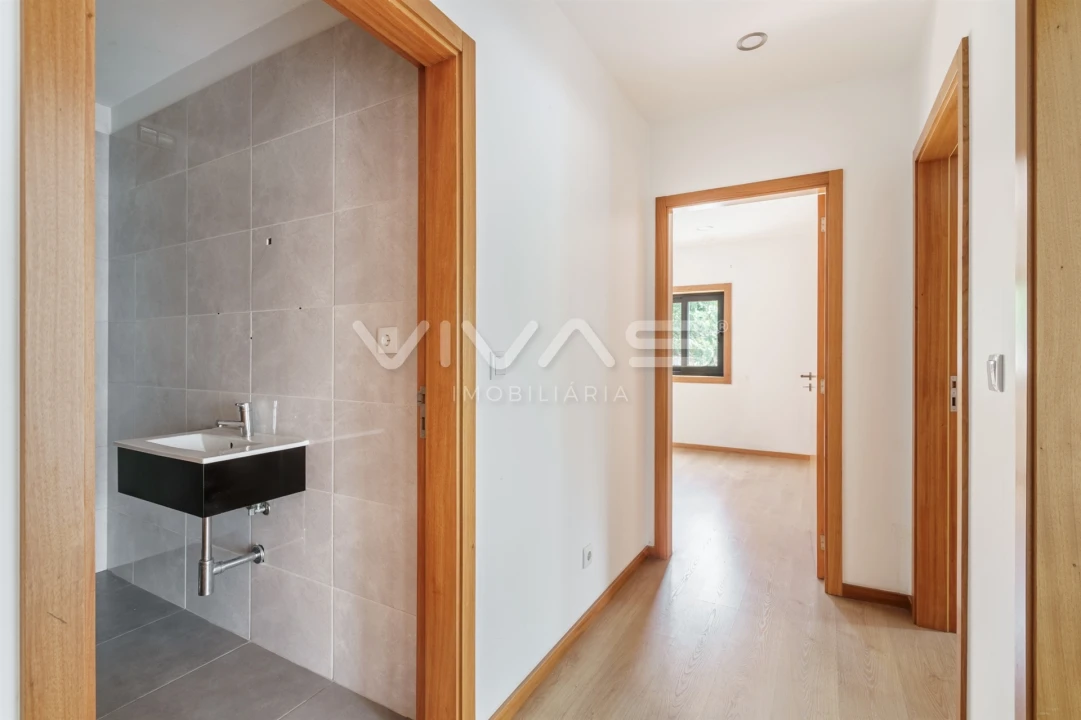Moradia T2 para Venda em Lage Foto 19