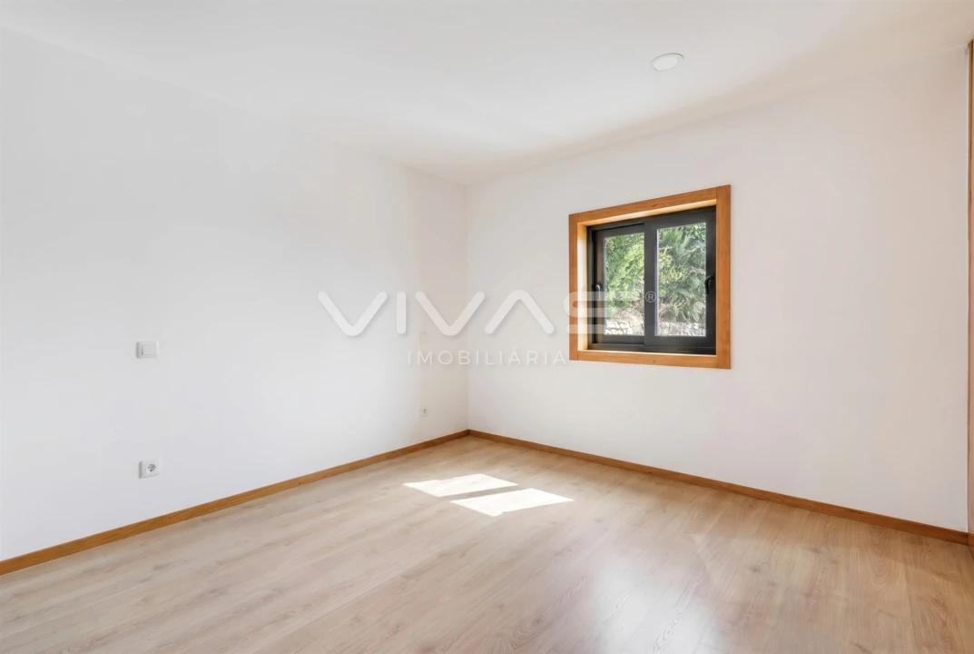 Moradia T2 para Venda em Lage Foto 16