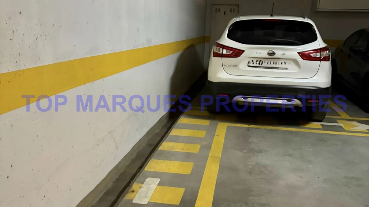 Apartamento T3 para Arrendamento em Olhão Foto 18