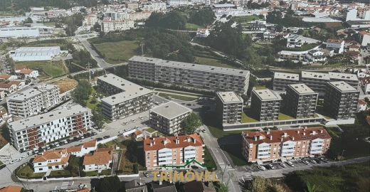 Apartamento T0 para Venda em O. Azeméis, Riba-Ul, Ul, Macinhata Seixa, Madail