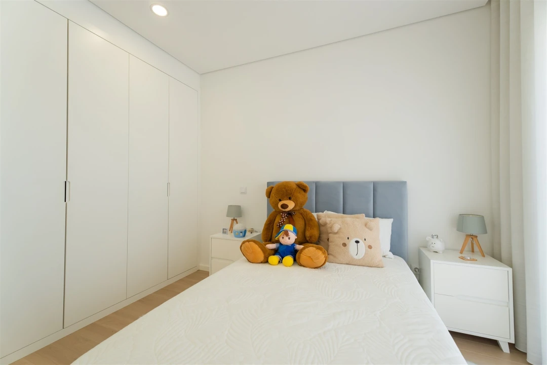 Apartamento T3 para Venda em Sobrado e Bairros Foto 21