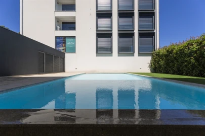 Apartamento T3 para Venda em Sobrado e Bairros