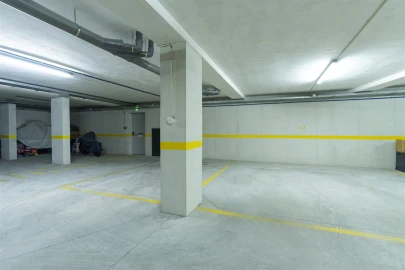 Apartamento T3 para Venda em Sobrado e Bairros