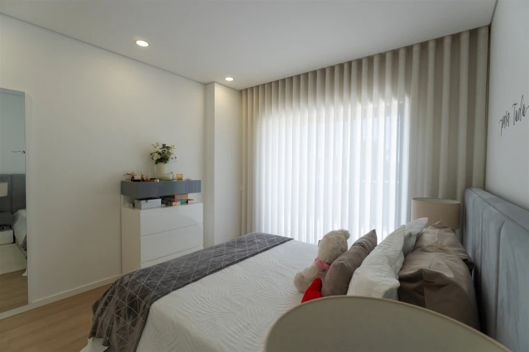 Apartamento T3 para Venda em Sobrado e Bairros Foto 39