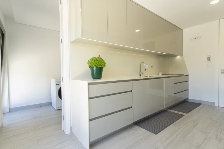 Apartamento T3 para Venda em Sobrado e Bairros Foto 33