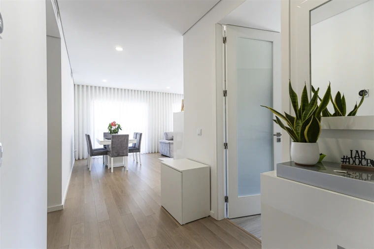 Apartamento T3 para Venda em Sobrado e Bairros Foto 26