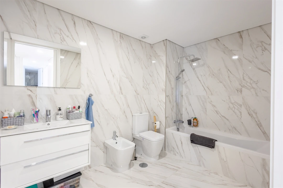 Apartamento T3 para Venda em Sobrado e Bairros Foto 10
