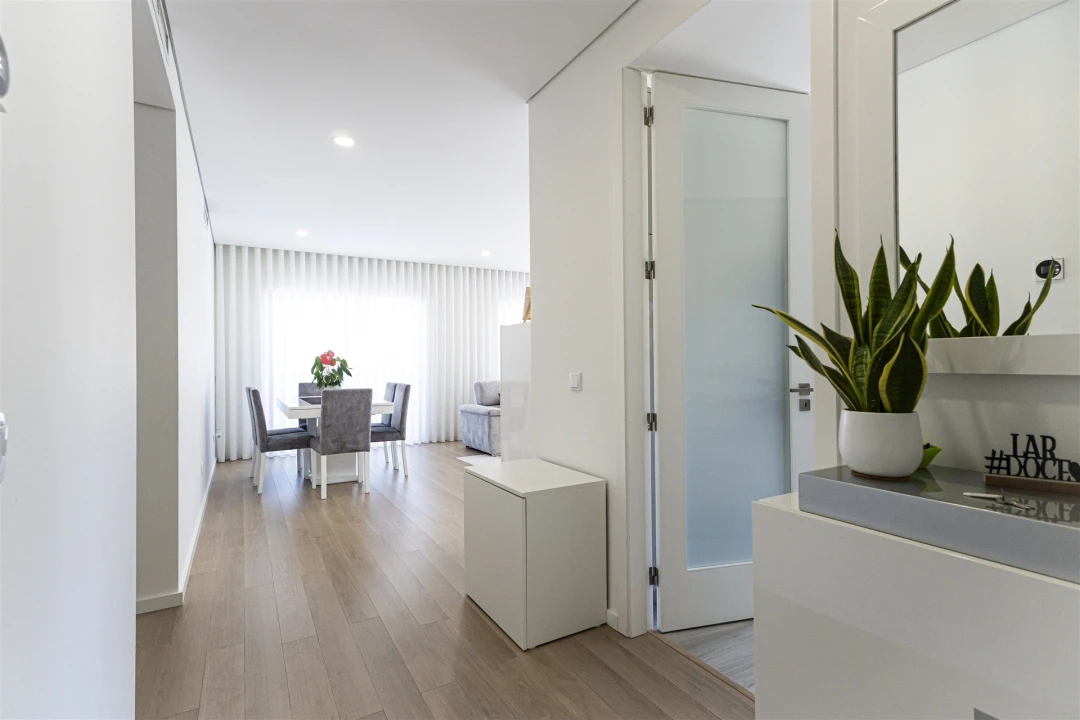 Apartamento T3 para Venda em Sobrado e Bairros Foto 26