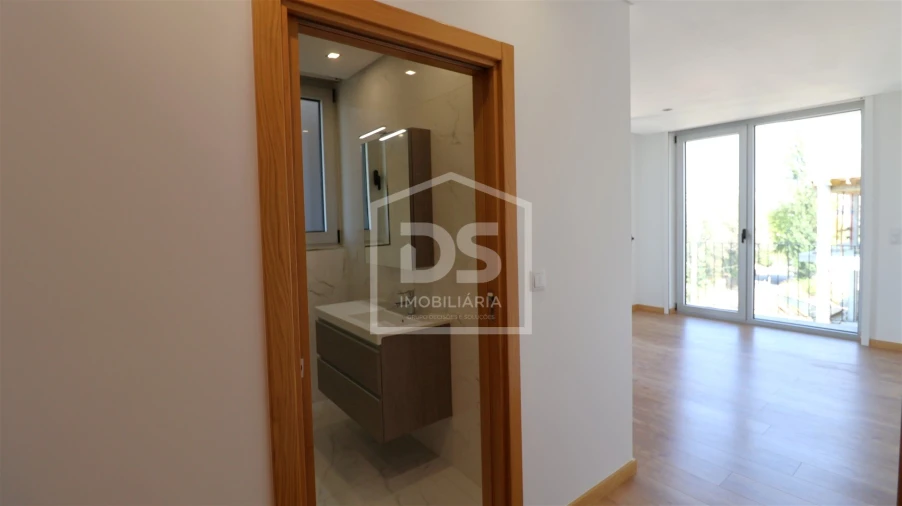 Apartamento T3 para Venda em Viseu Foto 25