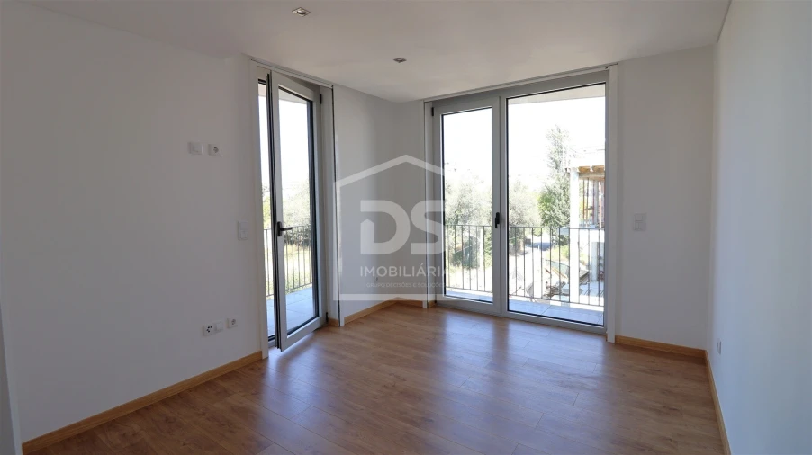 Apartamento T3 para Venda em Viseu Foto 30
