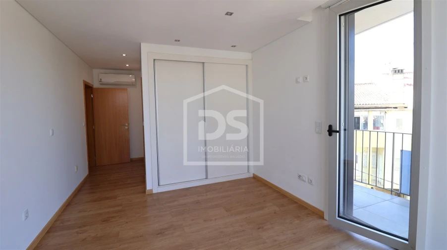 Apartamento T3 para Venda em Viseu Foto 31