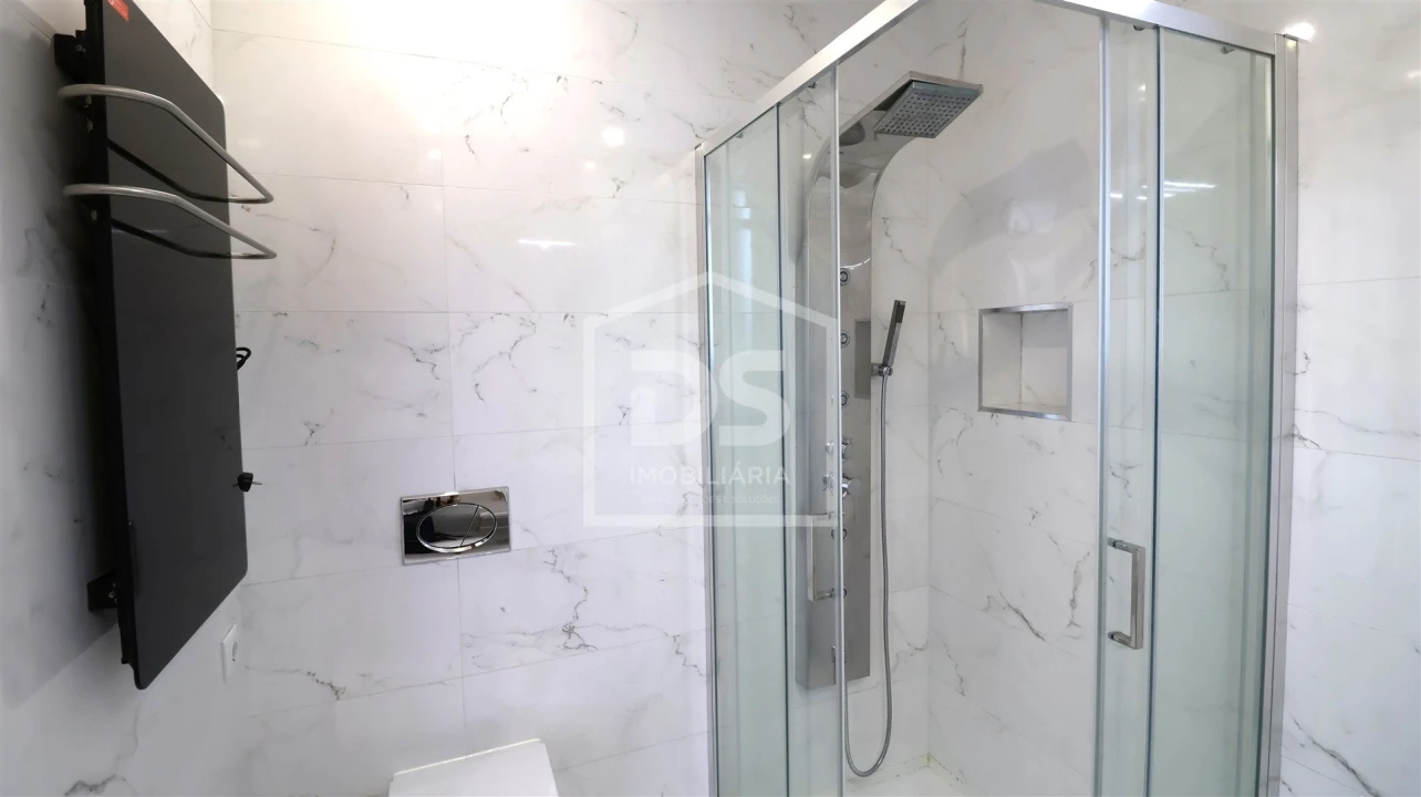 Apartamento T3 para Venda em Viseu Foto 28