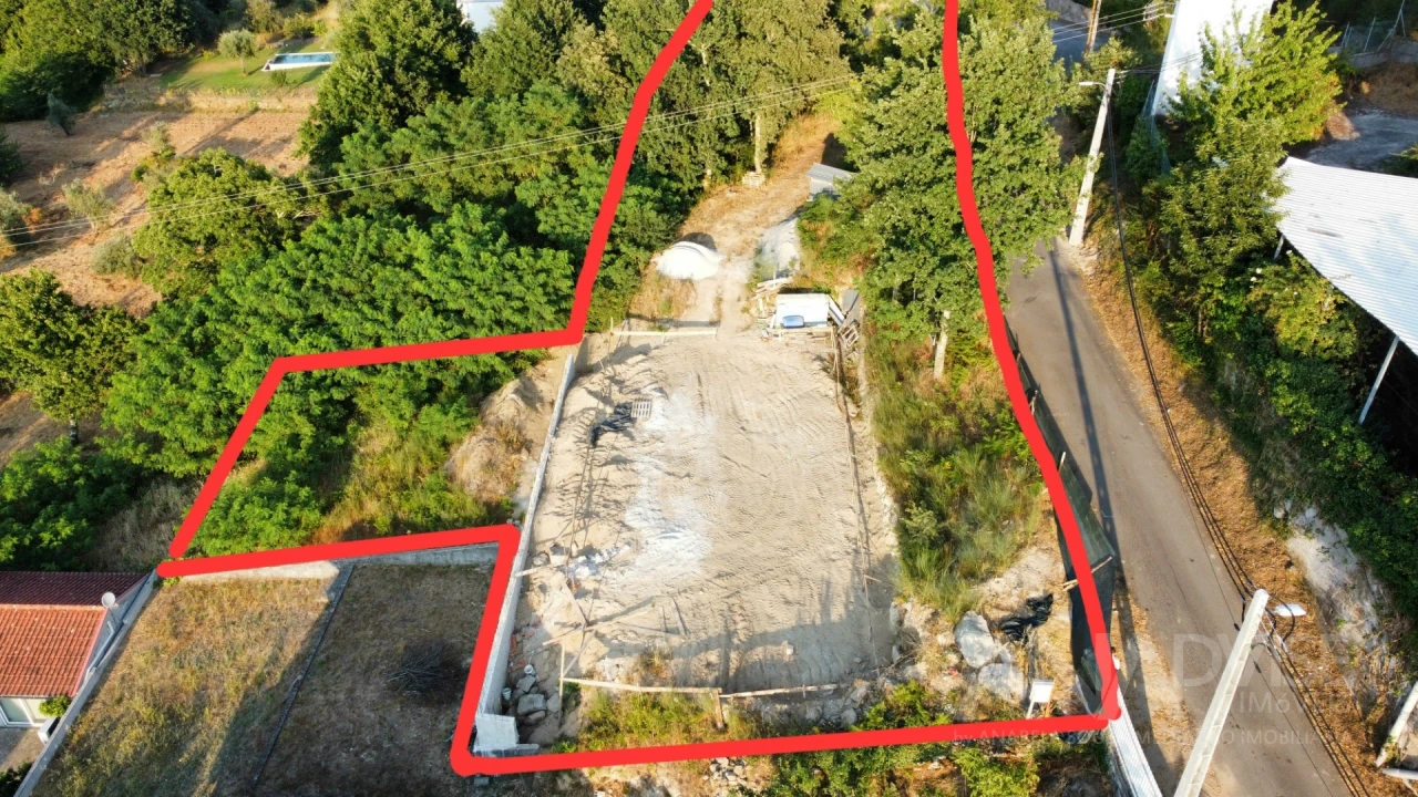 Terreno para Venda em Repeses e São Salvador Foto 48