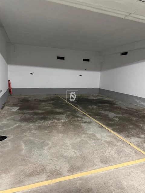 Apartamento T4 para Arrendamento em Aver-O-Mar, Amorim e Terroso