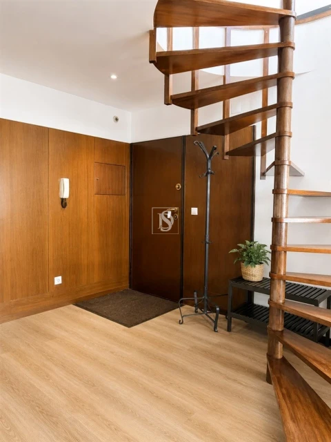 Apartamento T4 para Arrendamento em Aver-O-Mar, Amorim e Terroso