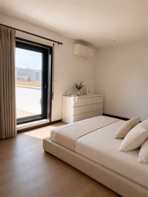 Apartamento T4 para Arrendamento em Aver-O-Mar, Amorim e Terroso