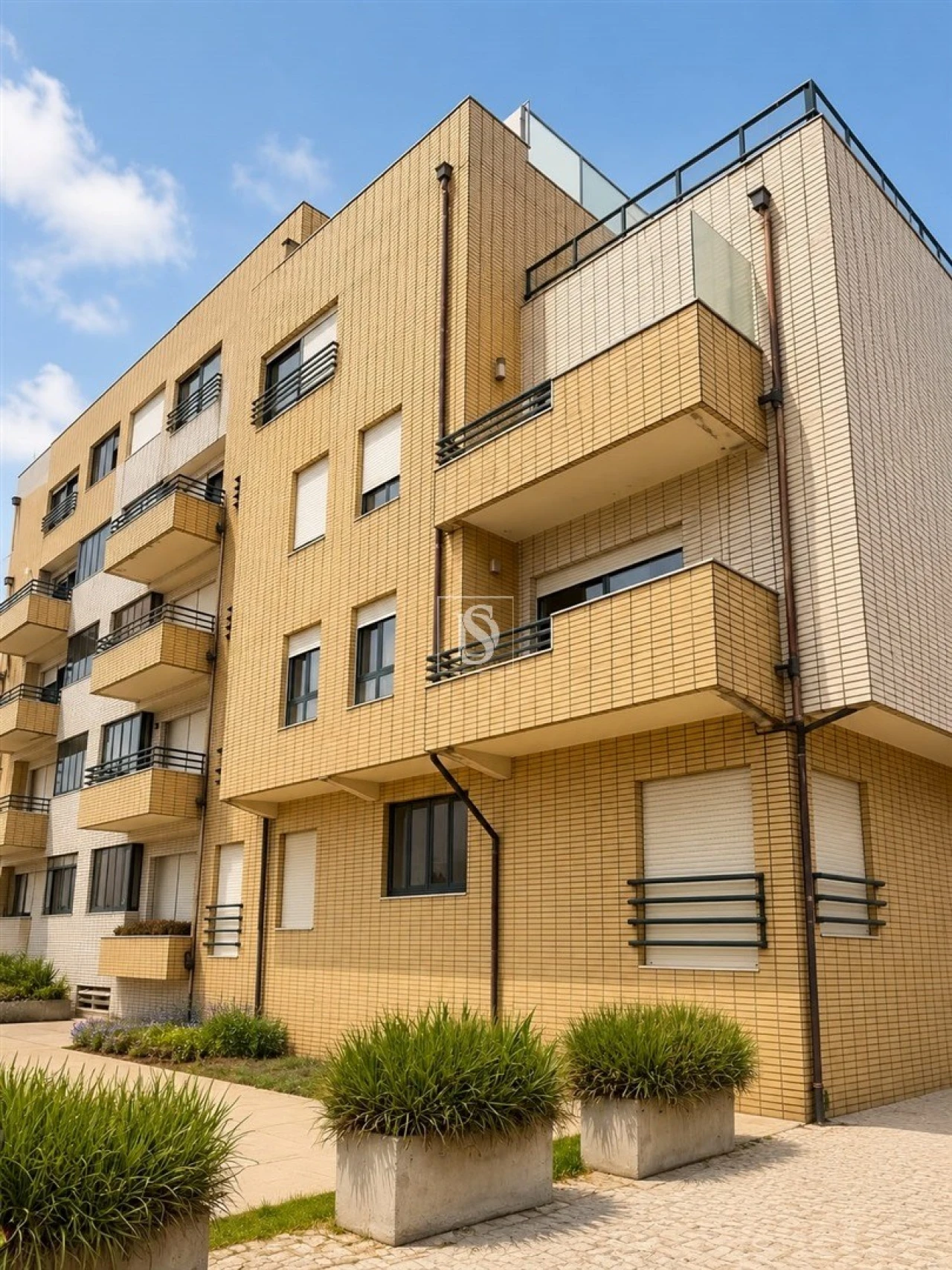 Apartamento T4 para Arrendamento em Aver-O-Mar, Amorim e Terroso Foto 27
