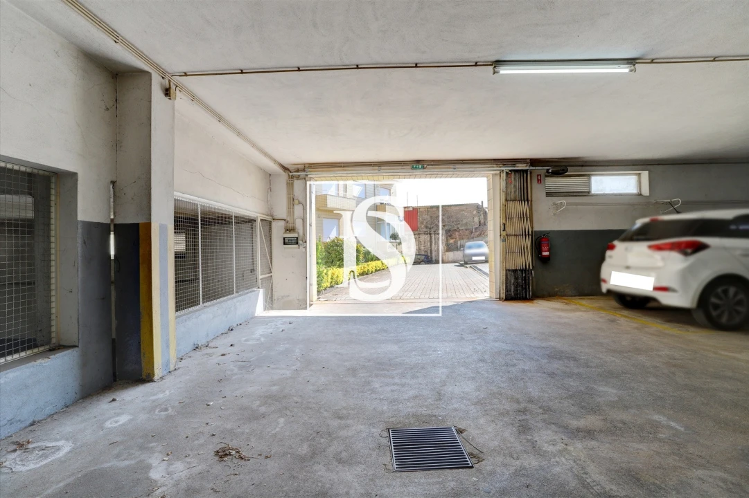 Apartamento T2 para Venda em Gião Foto 22