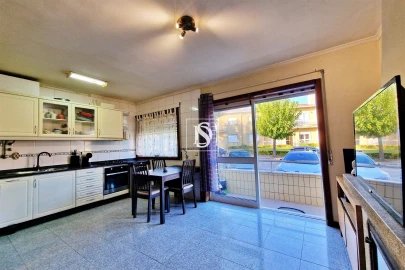 Apartamento T2 para Venda em Gião