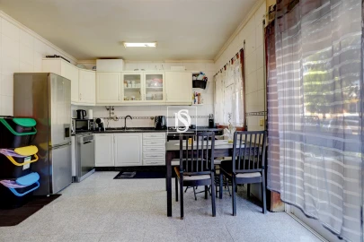 Apartamento T2 para Venda em Gião