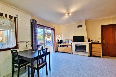 Apartamento T2 para Venda em Gião