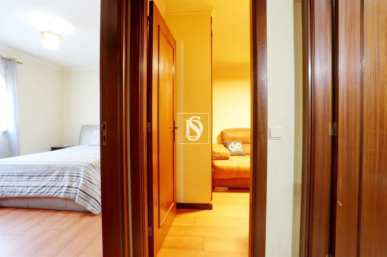 Apartamento T2 para Venda em Gião Foto 10