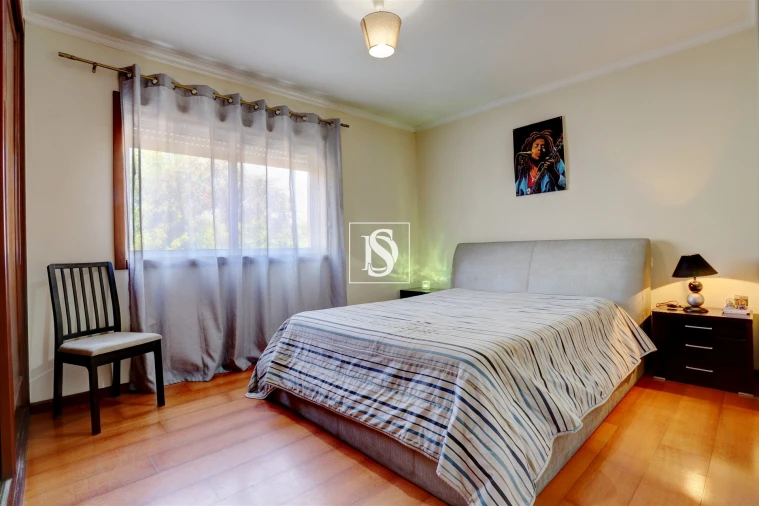 Apartamento T2 para Venda em Gião Foto 17